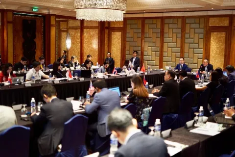 68969902_2330366360361930_8643851004388835328_n